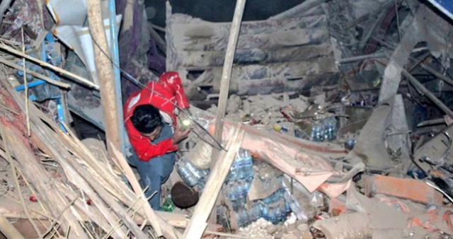 Afganistan'da deprem mi oldu? Afganistan'daki deprem kaç büyüklüğünde oldu, kaç kişi öldü, yıkım var mı?