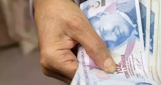 TÜİK 4 aylık memur enflasyon farkı ne kadar oldu? Memur ve memur emeklisi 2026 Ocak maaş zammı yüzde kaç olacak?