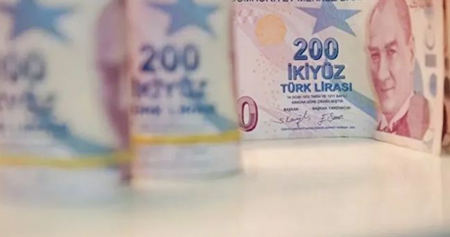 KYK bursu ne zaman yatacak? 2026 KYK burs ödeme tarihleri belli oldu mu? KYK burs/kredi ödemesi hangi tarihte yatırılacak?