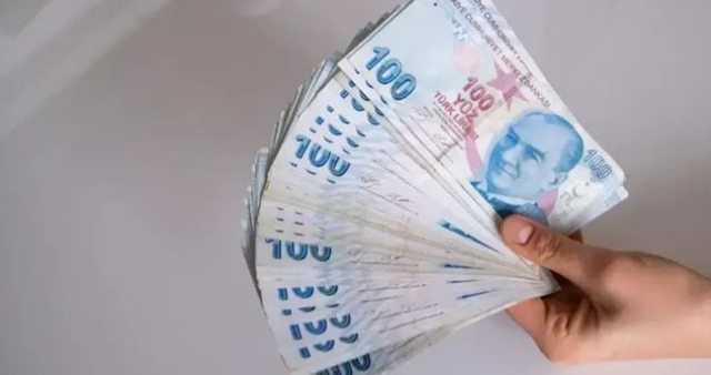 KYK bursu ne zaman yatacak? 2026 KYK burs ödeme tarihleri belli oldu mu? KYK burs/kredi ödemesi hangi tarihte yatırılacak?