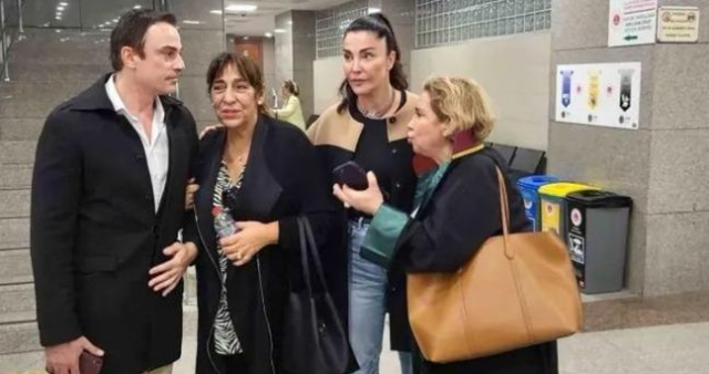 Zeynep Molho ve Jess Molho neden boşanıyor? Zeynep Molho ve Jess Molho davasında Melek Baykal, Deniz Akkaya neden ifade verdi?