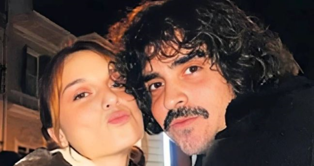 باطورالب بکار کیست؟ دوستپسر نیلپری شاهینکایا چند سال دارد، اهل کجاست و چه کار میکند؟