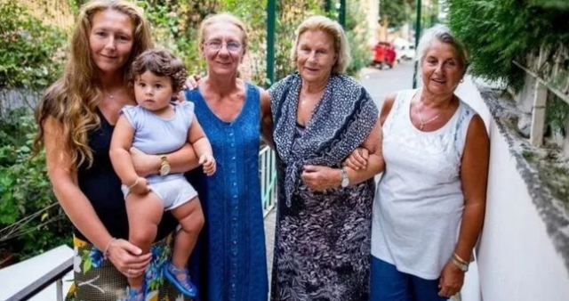 Lefter'in eşi kimdir? Stavrini Küçükandonyadis nereli, kaç yaşında öldü?