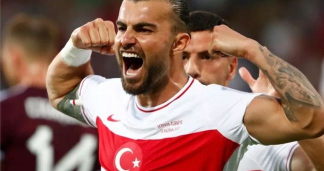 Abdülkerim Bardakcı Milli Takım kadrosunda neden yok? Abdülkerim Bardakcı sakatlandı mı, İspanya maçında yok mu?