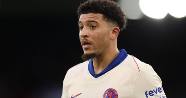 Jadon Sancho Fenerbahçe'ye mi gelecek? SON DAKİKA! Jadon Sancho kaç yaşında, hangi takımda oynuyor?