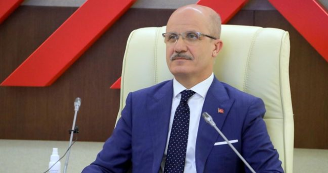 Erol Özvar kimdir? Erol Özvar kaç yaşında, nereli, kariyeri?