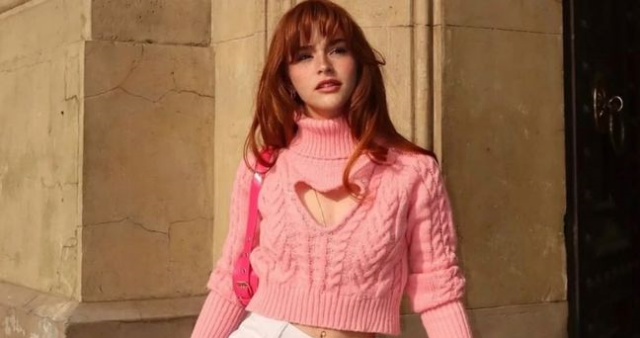 آی‌شه کسکینچی کیست؟ آی‌شه کسکینچی، مادر آسِنا کسکینچی چند سال دارد، اهل کجاست و چه شغلی دارد؟