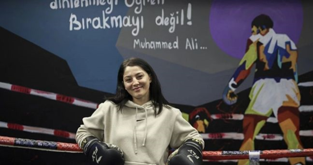 سِرِن آی چتین کیست؟ بوکسور ملی ترکیه چند سال دارد و اهل کجاست؟ آیا در تیم Survivor 2026 حضور دارد؟