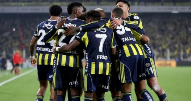 Fenerbahçe Rizespor maç özeti ve golleri! Fenerbahçe Rizespor kaç kaç bitti, golleri kim attı? Rizespor - Fenerbahçe önemli dakikalar!