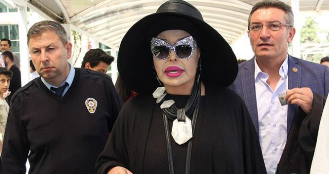 Bülent Ersoy kimdir? Bülent Ersoy kaç yaşında, nereli, kariyeri?