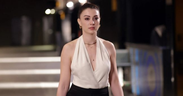 Burcu Özberk kimdir? Burcu Özberk kaç yaşında, nereli, kariyeri?
