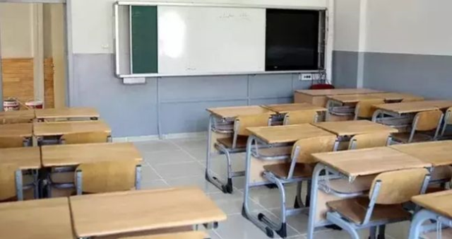 Antalya'da okullar tatil mi? Yarın Antalya'da okullar tatil mi? 8 Aralık Antalya SON DAKİKA deprem!