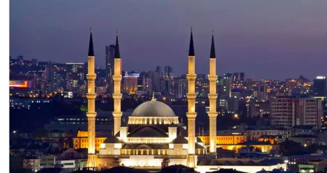 AKŞAM EZANI 21 ARALIK 2025: Akşam ezanı kaçta okunuyor? İstanbul, Ankara, İzmir ve diğer illerde akşam ezanı kaçta okunuyor?