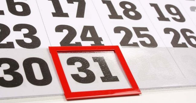 31 Aralık yarım gün tatil mi? 31 Aralık hangi güne denk geliyor?