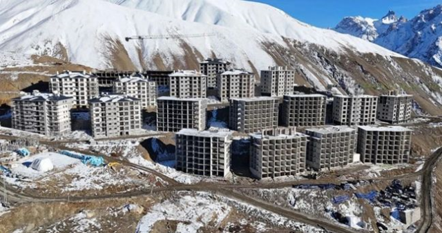 TOKİ kura çekimi ertelendi mi? TOKİ Hakkari ve Şırnak kura çekimi neden ertelendi? Hakkari ve Şırnak TOKİ kura ne zaman?