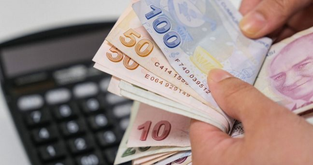 Emekliye seyyanen zam yapılacak mı? SSK, Bağ-Kur ve memur emeklisi maaşlarına seyyanen var mı? 4A, 4B, 4C emeklilerine refah payı zammı yapılacak mı?