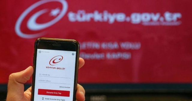 E-Devlet çöktü mü, e- Devlet sorun mu var, neden girilmiyor? 6 Ocak e-devlet ne zaman düzelecek?