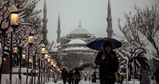 İstanbul'a kar ne zaman yağacak? Cuma günü ve hafta sonu İstanbul'da kar var mı? 9-10-11 Ocak İstanbul hava durumu!