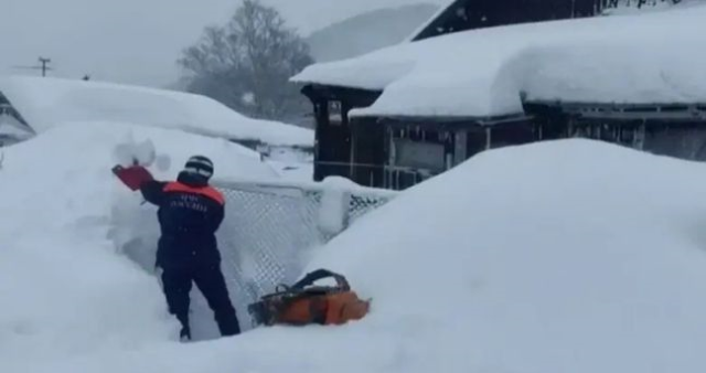 RUSYA KAR SON DAKİKA: Kamçatka hava durumu 19 Ocak: Rusya'da kar kaç metreye ulaştı?