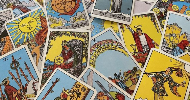 23 Ocak Günlük Tarot Falı: 23 Ocak Cuma günü seni neler bekliyor? Günlük Tarot kart açılımı!