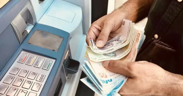 EMEKLİ MAAŞ FARKI SON DAKİKA: SSK, Bağ-Kur ve memur emeklisi maaş farkları yattı mı, ne zaman yatacak?