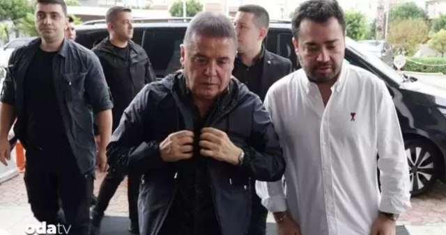 Muhittin Böcek'in oğlu Mustafa Gökhan Böcek kimdir, ne iş yapıyor? Mustafa Gökhan Böcek kaç yaşında, nereli?