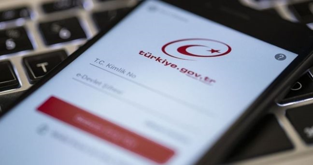 e-Devlet çöktü mü, e- Devlet sorun mu var, neden girilmiyor? 1 Şubat e-Devlet ne zaman düzelecek?