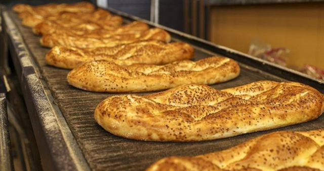 Ramazan pidesi ne kadar, kaç TL oldu? 2026 İstanbul, İzmir, Ankara pide fiyatları...