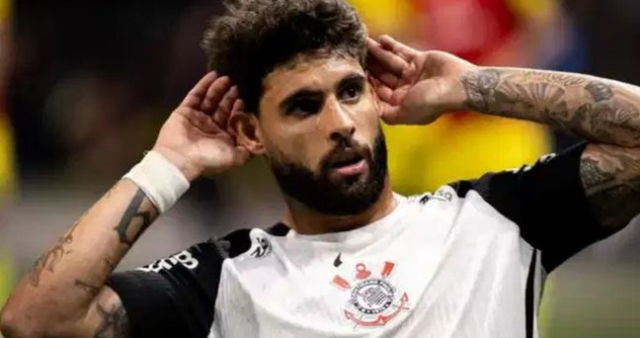 Yuri Alberto Fenerbahçe'ye mi geliyor? Yuri Alberto kimdir, kaç yaşında, hangi yakımda, mevki ne?