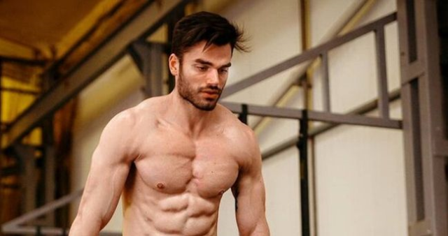 Atakan Işıktutan kimdir? İrem Derici'nin eski sevgilisi Atakan Işıktutan kaç yaşında, nereli?