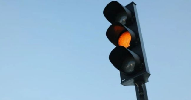 Trafik ışıkları 4 renk mi olacak, hangi renk eklenecek?