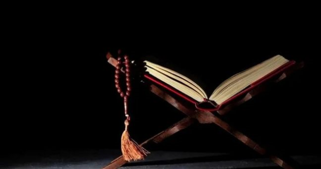 KADİR GECESİ TECBİH VE ZİKİRLERİ: Kadir Gecesi hangi tesbih ve zikirler çekilir?