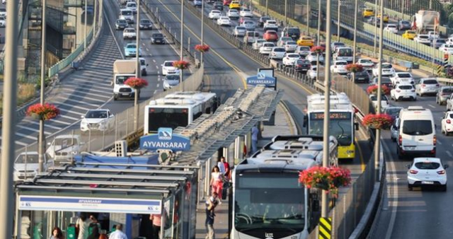 Bayramda toplu taşıma ücretsiz olacak mı? İstanbul'da bayram boyunca otobüs, metro, Marmaray, metrobüs kaç gün ücretsiz olacak?