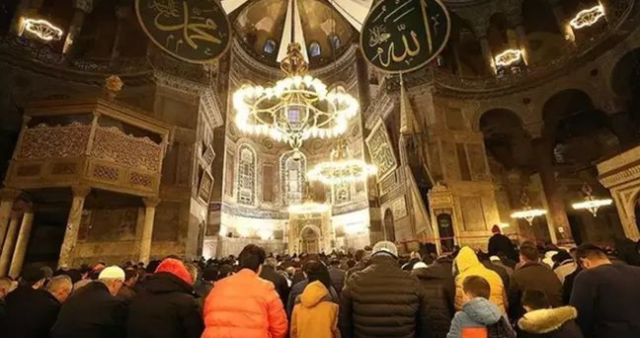 Arefe Günü 1000 İhlas okumanın fazileti: Arefe Günü 1000 İhlas ne zaman okunur?