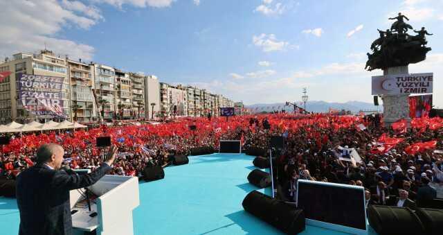 Cumhurbaşkanı Erdoğan, İzmir'den Kılıçdaroğlu'na meydan okudu: Bu seçim Bay Bay Kemal'i uğurlama seçimi