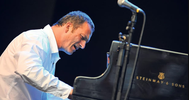 Zeynep Özyılmazel ve Kerem Görsev evleniyor mu?