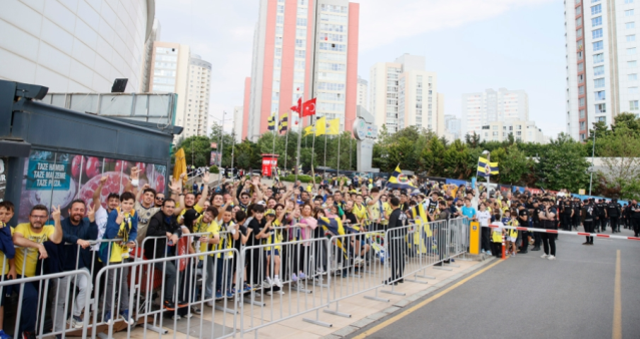 Bağdat Caddesi'nde kaç kişi geldi (Fenerbahçe Euroleague şampiyonluk kutlamaları)?