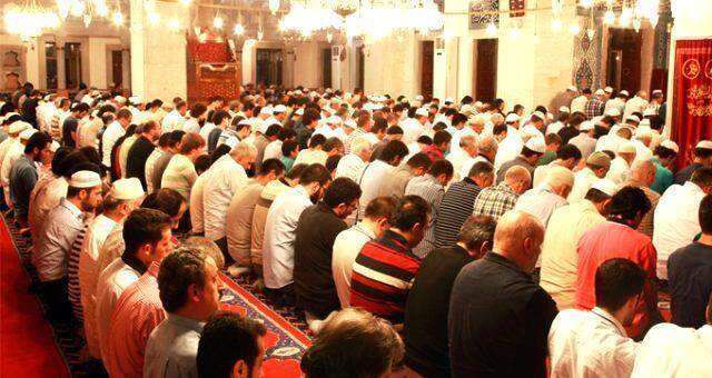 İstanbul, Ankara, İzmir sela ne zaman okunur? 9 Temmuz Cuma selası ne zaman okunur? Cuma selası saat kaçta okunuyor?