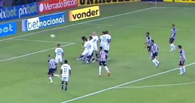 Barajdakiler ucuz kurtuldu! Hulk'un vurduğu şut stadı inletti