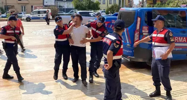 Cani kocadan, adliye girişinde gazetecilere tepki: İyi çekin! Biz eşkıya değiliz, efeyiz efe