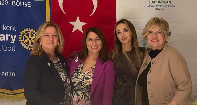 Acarkent Rotary Kulübü üyeleri meme kanserinin erken tanısında 'Genlerin Rolü' konulu toplantıda bir araya geldi