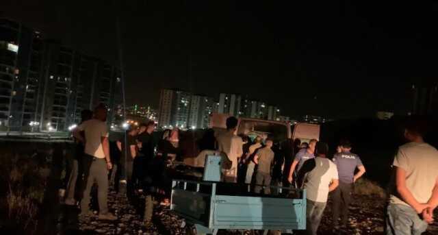 Tartışmada kan aktı! Enişte konuşmak için boş araziye çağırdığı iki kayınbiraderini vurarak öldürdü