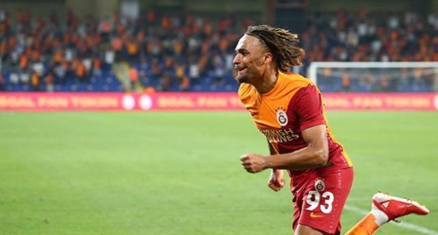 Galatasaray'da takımdan ayrılacak futbolcular belli oldu! Okan Buruk listeyi verdi