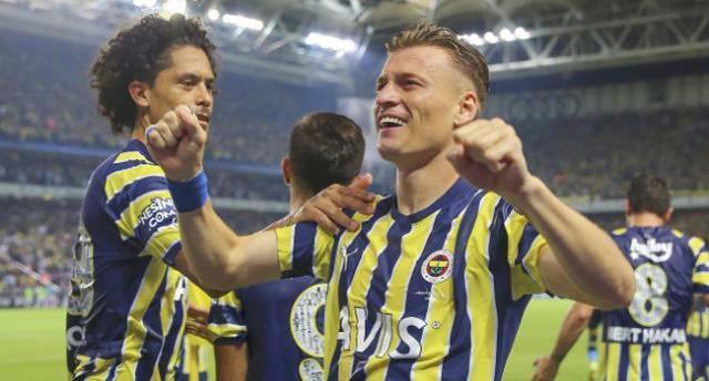 Fenerbahçe'li Alioski iddialı konuştu: Takım arkadaşlarıma güveniyorum