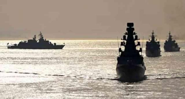 Kızıldeniz'de gerilim tavan yaptı! Yunan savaş gemisi, 2 İHA'ya ateş açtı