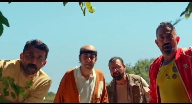 Karakomik filmler 2 Arada - Kaçamak filmi oyuncuları kim? 2 Arada - Kaçamak filmi konusu, oyuncuları ve 2 Arada - Kaçamak özeti!