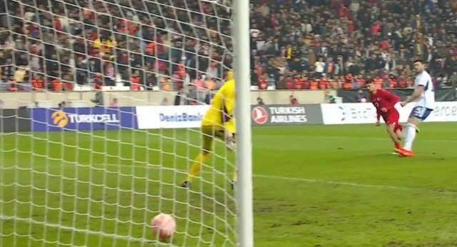 Milli Takım'da bir Messi var! Cengiz Ünder'in akılalmaz golü herkese parmak ısırttı