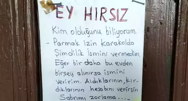 Yaşlı kadının imdadına tamirci yetişti! Hırsız için kapıya asılan not insanlık dersi verdi
