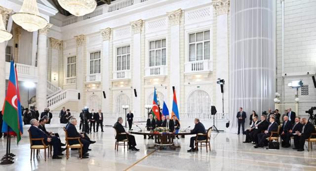 Putin'den Cumhurbaşkanı Erdoğan için övgü dolu sözler: O sözünün eri bir lider