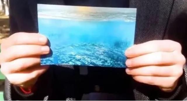 2004 yılında yanlışlıkla geleceğe gönderilen genç, kanıt olarak kıyamet gününün fotoğrafını gösterdi